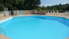 Appartement de 2 chambres a Sainte Maxime a 500 m de la plage avec vue sur la mer piscine partagee et terrasse amenagee